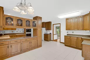 11339 W Snyder Rd, Westville, IN 46391 - Photo 6