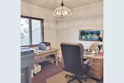 230 Commerce Square #D2, Michigan City, IN 46360 - Photo 18