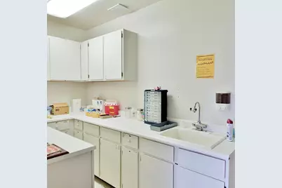 230 Commerce Square #D2, Michigan City, IN 46360 - Photo 20