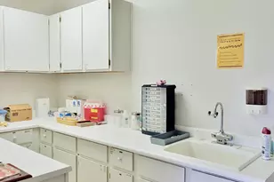 230 Commerce Square, Michigan City, IN 46360 - Photo 20