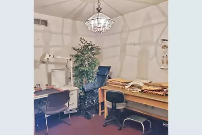 230 Commerce Square #D2, Michigan City, IN 46360 - Photo 16