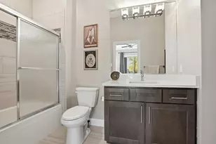 310 N Indiana Ave, Crown Point, IN 46307 - Photo 18