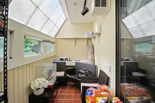 2110 Yorktowne Dr, Valparaiso, IN 46383 - Photo 12