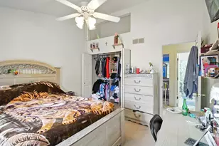 2110 Yorktowne Dr, Valparaiso, IN 46383 - Photo 22