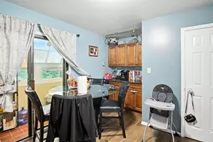 2110 Yorktowne Dr, Valparaiso, IN 46383 - Photo 10