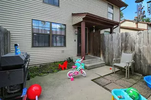 2110 Yorktowne Dr, Valparaiso, IN 46383 - Photo 34