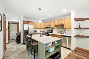 622 Brookside Dr, Crown Point, IN 46307 - Photo 10