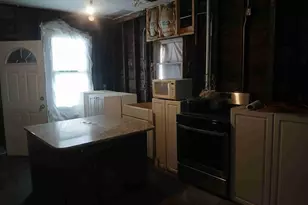 2243 W 10th Pl, Gary, IN 46404 - Photo 8