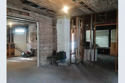 2243 W 10th Place, Gary, IN 46404 - Photo 22