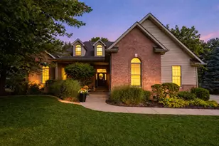 1874 Catkin Cir, Chesterton, IN 46304 - Photo 2