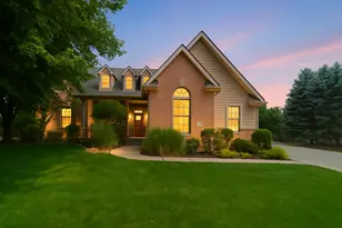 1874 Catkin Cir, Chesterton, IN 46304 - Photo 2