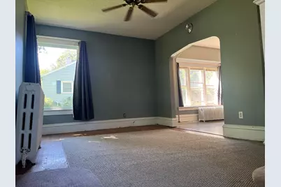 484 Grove Avenue, Valparaiso, IN 46385 - Photo 2