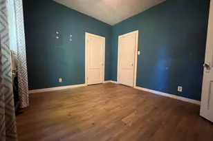 484 Grove Ave, Valparaiso, IN 46385 - Photo 22