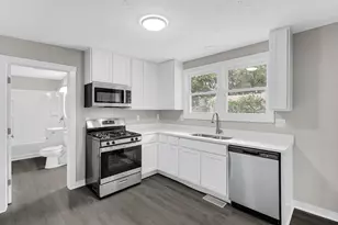 12917 Fulton St, Cedar Lake, IN 46303 - Photo 8