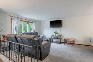 2191 Hamilton St, Portage, IN 46368 - Photo 6