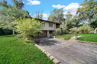 924 Quinn Pl, Dyer, IN 46311 - Photo 4