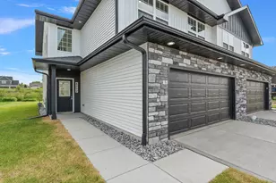 4298 W 77th Pl, Merrillville, IN 46410 - Photo 4