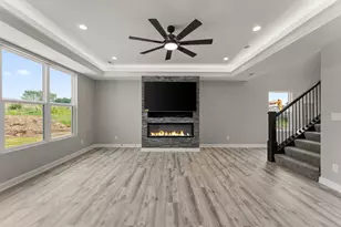 4292 W 77th Pl, Merrillville, IN 46410 - Photo 10