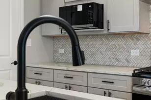 4292 W 77th Pl, Merrillville, IN 46410 - Photo 38