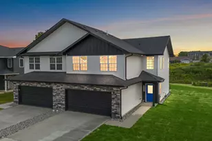 4292 W 77th Pl, Merrillville, IN 46410 - Photo 2