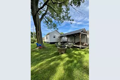 308 E Bates Street, Hebron, IN 46341 - Photo 14