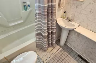 1025 N Vanderburg St, Gary, IN 46403 - Photo 22