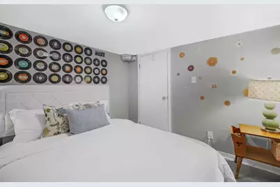 3135 Burr Street, Gary, IN 46406 - Photo 8