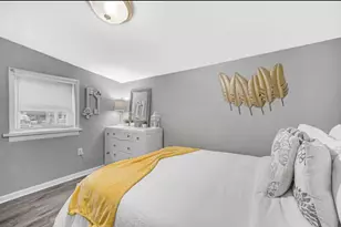 3135 Burr St, Gary, IN 46406 - Photo 10