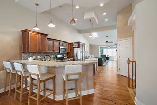 10671 Arbor Ln, Saint John, IN 46373 - Photo 6