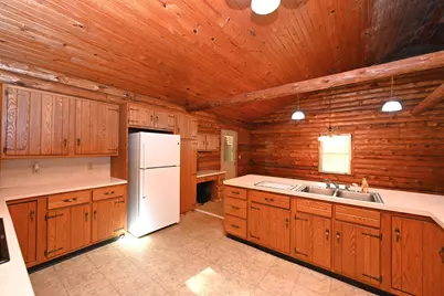 2952 S Crestview Drive, Winamac, IN 46996 - Photo 16