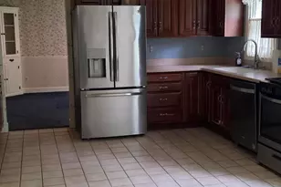 2106 Worthington Dr, Valparaiso, IN 46383 - Photo 10