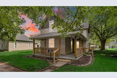 524 N Market Street, Winamac, IN 46996 - Photo 1