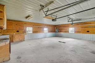 524 N Market St, Winamac, IN 46996 - Photo 24