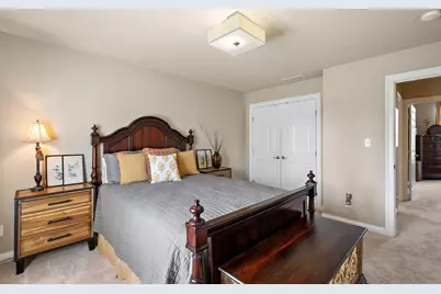 1127 Stonebridge Drive, Schererville, IN 46375 - Photo 20