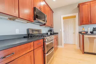 2255 Naples Dr, Valparaiso, IN 46385 - Photo 16