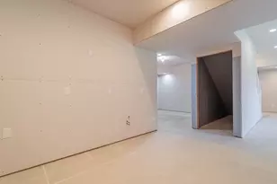 2255 Naples Dr, Valparaiso, IN 46385 - Photo 60