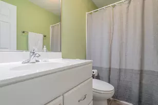 2255 Naples Dr, Valparaiso, IN 46385 - Photo 40