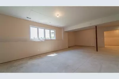 2255 Naples Drive, Valparaiso, IN 46385 - Photo 54