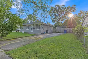 7728 Beech Ave, Hammond, IN 46324 - Photo 1