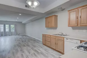 1239 Fox Hollow Dr, Chesterton, IN 46304 - Photo 10