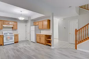 1239 Fox Hollow Dr, Chesterton, IN 46304 - Photo 8