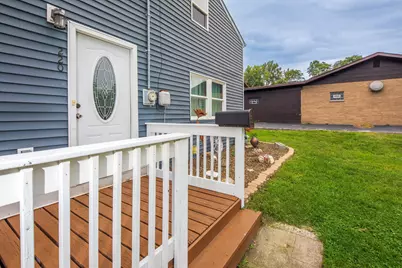 220 S Linda Street, Hobart, IN 46342 - Photo 4