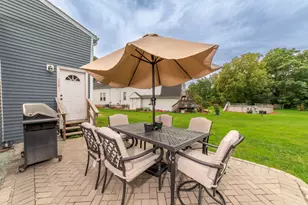 220 S Linda St, Hobart, IN 46342 - Photo 40