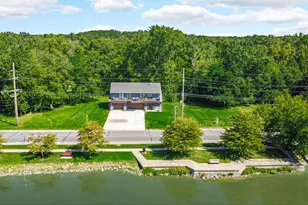 7912 Lake Shore Dr, Cedar Lake, IN 46303 - Photo 2