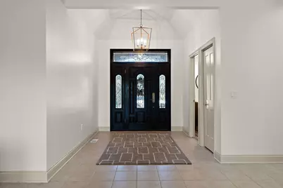 3310 Pepper Creek Bridge Pkwy, Valparaiso, IN 46385 - Photo 4