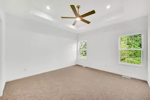 476 Magnolia Ln, Chesterton, IN 46304 - Photo 12