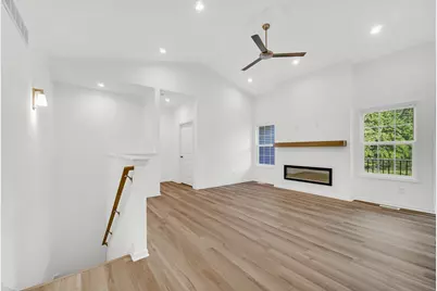 476 Magnolia Lane, Chesterton, IN 46304 - Photo 4