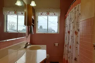 805 W Washington St, Rensselaer, IN 47978 - Photo 10