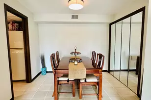 1618 Camellia Dr, Munster, IN 46321 - Photo 6