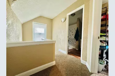 5856 Wallace Road, Hammond, IN 46320 - Photo 8